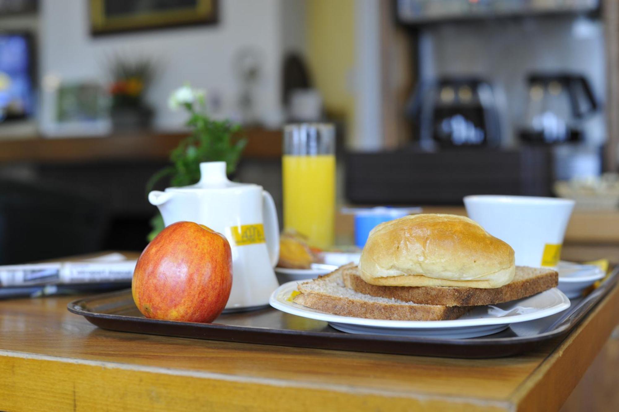 Hotel Agena Faches-Thumesnil ภายนอก รูปภาพ